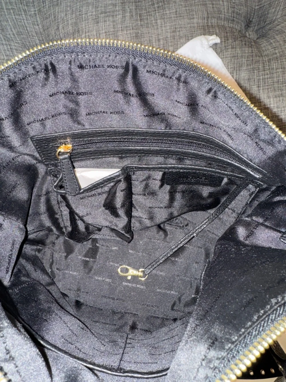 Michael Kors Brooklyn Black Grommet Leather Feedbag Crossbody NWT - Picture 15 of 17